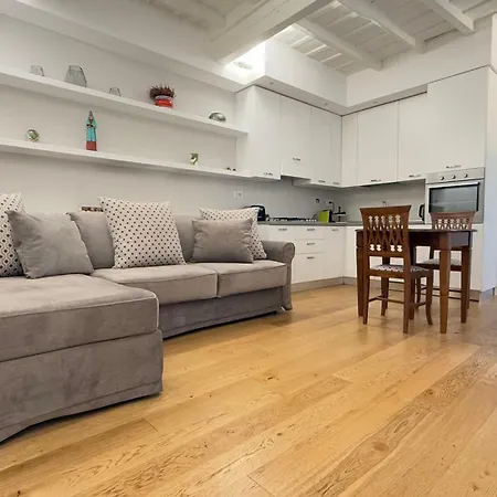 Appartamento Suity I Cozy Leutari 23 Roma